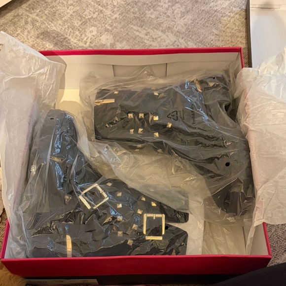 Vince Camuto BarrettaMoto Boot - Picture 9 of 9